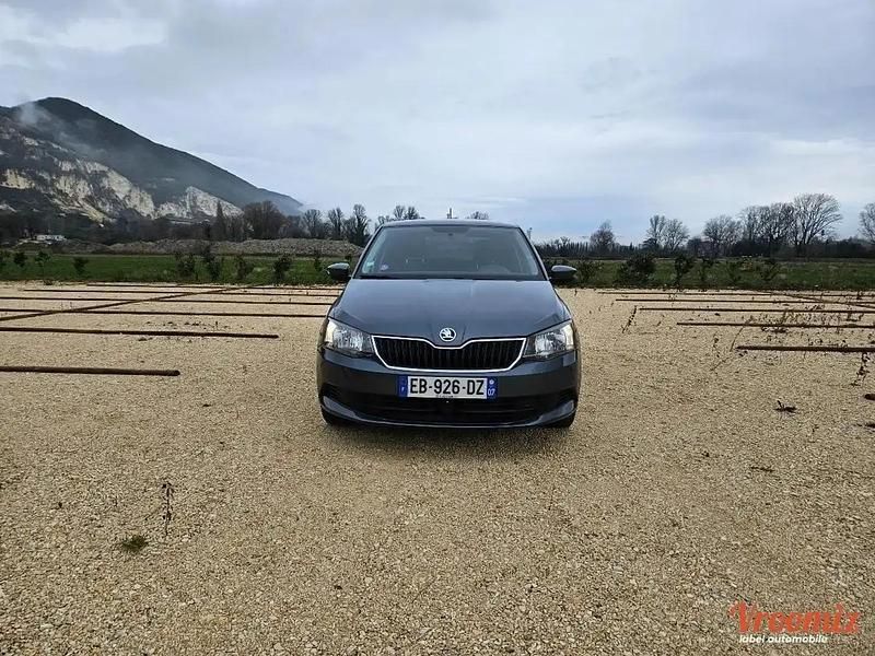 Occasion Skoda Fabia Active 60 ch (44 kW) 2016 Noir Berline