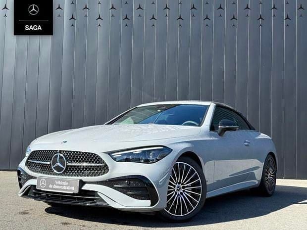 Gris Utilisé 2025 Mercedes 220 AMG line Cabriolet | 79 900 € - Image 1/4