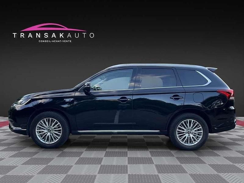 Occasion Mitsubishi Outlander P-HEV Intense 135 ch (99 kW) 2018 Noir Break
