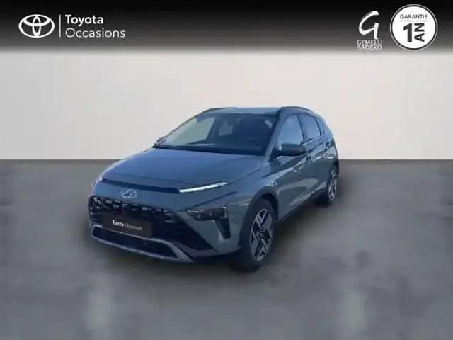 Gris Occasion 2022 Hyundai Bayon SUV | 16 900 € (Bon prix) - Image 1/4