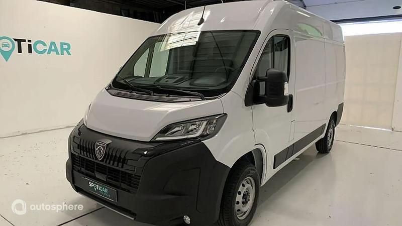 Blanc icy Nouvelle 2025 Peugeot Boxer S Van | 34 272 € (Prix juste) - Image 1/4