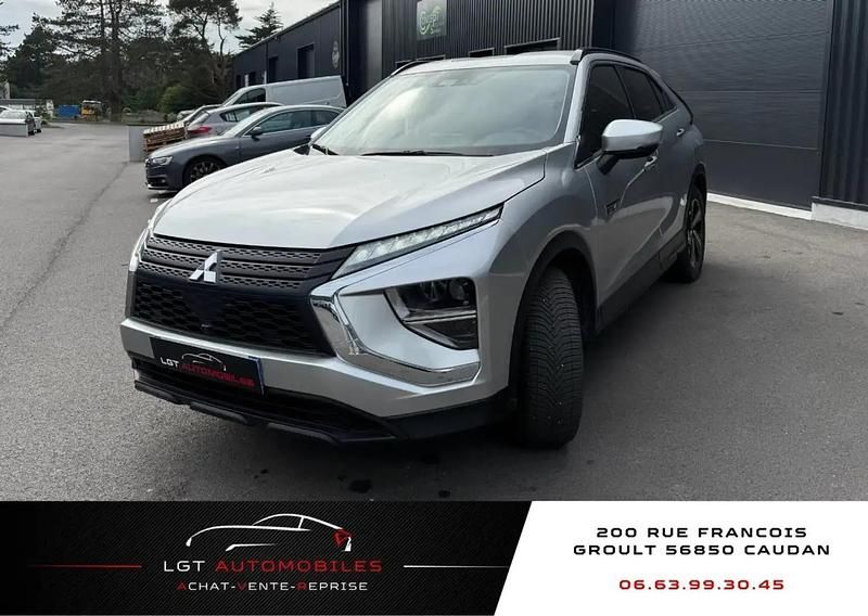Gris Utilisé 2022 Mitsubishi Eclipse Cross SUV | 23 990 € - Image 1/4