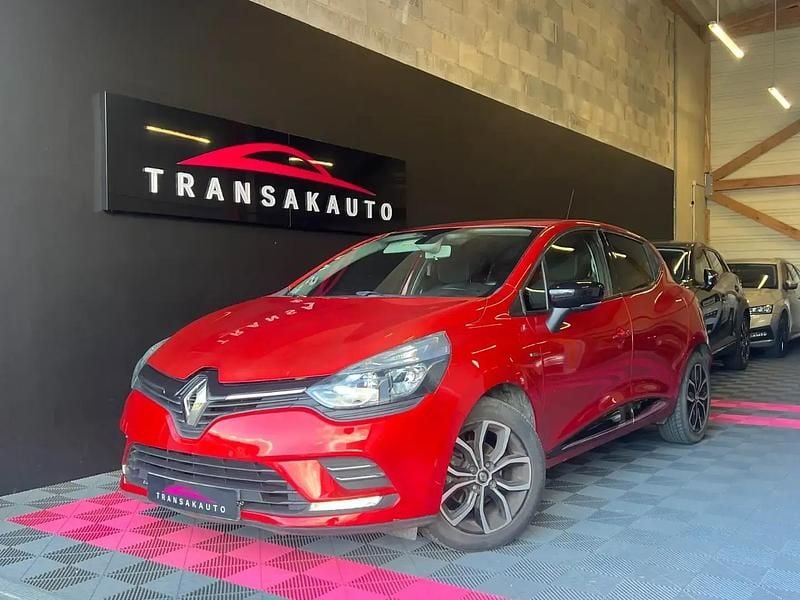 Rouge Utilisé 2018 Renault Clio IV LIMITED | 7 990 € (Prix juste) - Image 1/4