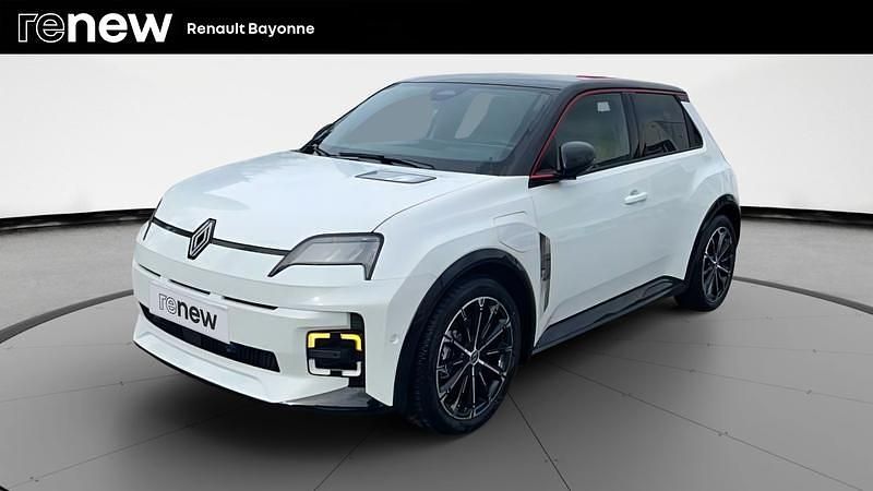 Blanc Nouvelle 2025 Renault R5 Iconic Citadine | 30 490 € (Bon prix) - Image 1/4