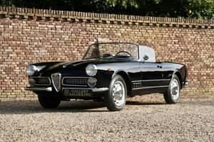 Noir Occasion 1961 Alfa Romeo 2000 Cabriolet | 119 500 € - Image 1/4