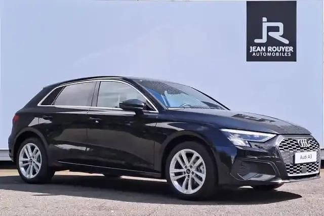 Noir mythic metallise Nouvelle 2025 Audi A3 Berline | 38 099 € - Image 1/4