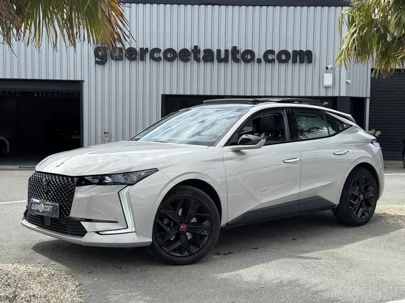 Gris Utilisé 2023 DS Automobiles DS4 Performance Line Plus Berline | 21 490 € (Bon prix) - Image 1/4