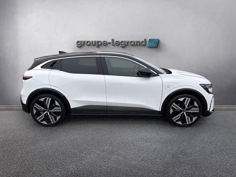 Occasion Renault Megane E-Tech Iconic 160 kW (218 ch) 2023 Berline