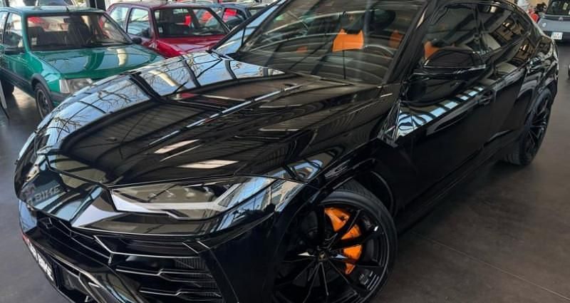 Utilisé 2022 Lamborghini Urus SUV | 259 990 € - Image 1/4