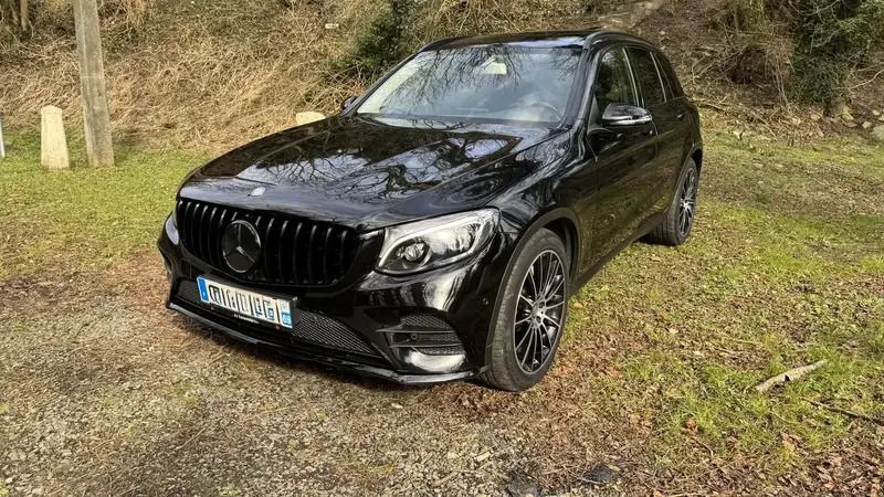 Utilisé 2016 Mercedes GLC220 AMG line SUV | 29 990 € (Prix assez cher) - Image 1/4
