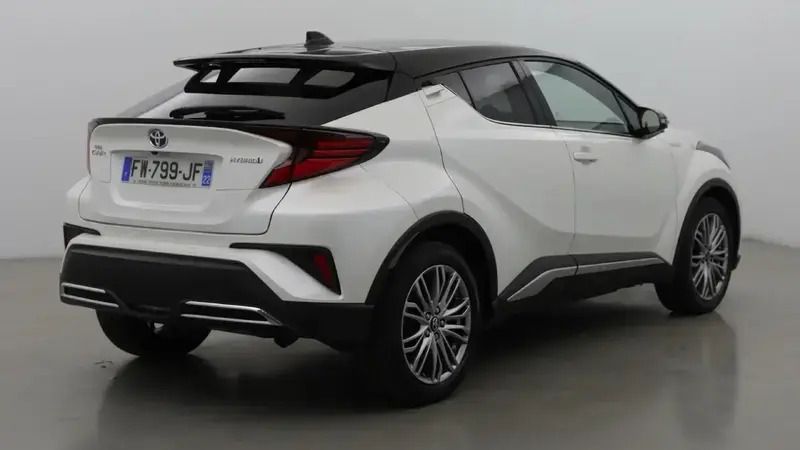 Utilisé 2020 Toyota C-HR SUV | 17 000 € - Image 1/4