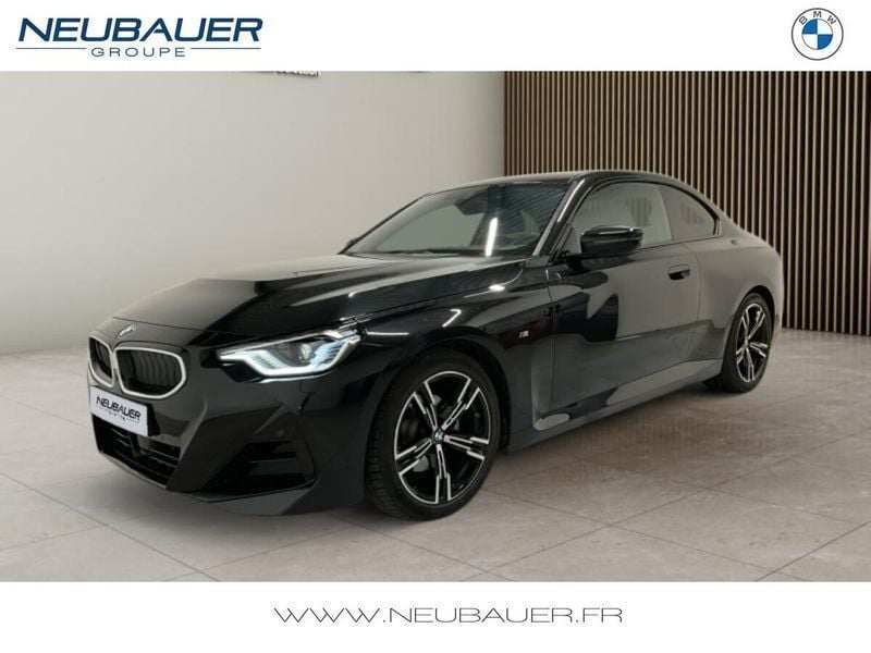 Saphirschwarz métallisé Utilisé 2024 BMW 220 M Sport Cabriolet | 52 700 € - Image 1/4