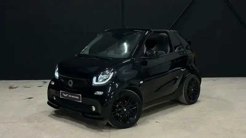 Noir Utilisé 2016 Smart ForTwo Cabrio Brabus Cabriolet | 24 990 € - Image 1/4
