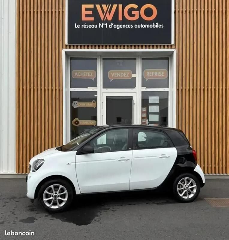 Blanc Utilisé 2016 Smart ForFour Passion Berline | 7 480 € (Bon prix) - Image 1/4