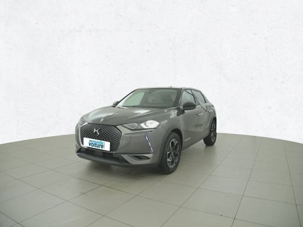Gris Utilisé 2021 DS Automobiles DS3 Connected Chic | 17 290 € - Image 1/4