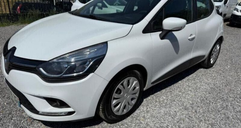Blanc Utilisé 2018 Renault Clio IV Citadine | 7 490 € (Bon prix) - Image 1/4