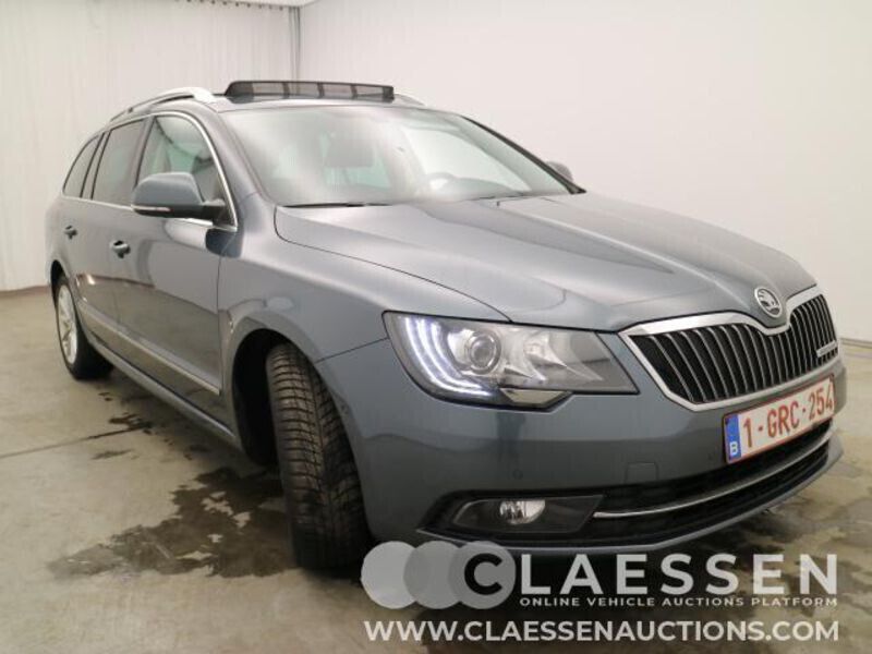 Utilisé 2014 Skoda Superb Comfort Berline | 6 200 € - Image 1/1