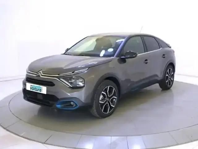 Gris Utilisé 2021 Citroën e-C4 Berline | 14 290 € (Bon prix) - Image 1/4