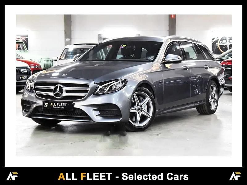 Gris Utilisé 2019 Mercedes E300 AMG line Break | 31 990 € - Image 1/4