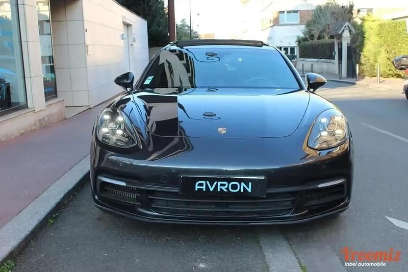 Occasion Porsche Panamera Sport Turismo 464 ch (341 kW) 2019 Gris Berline