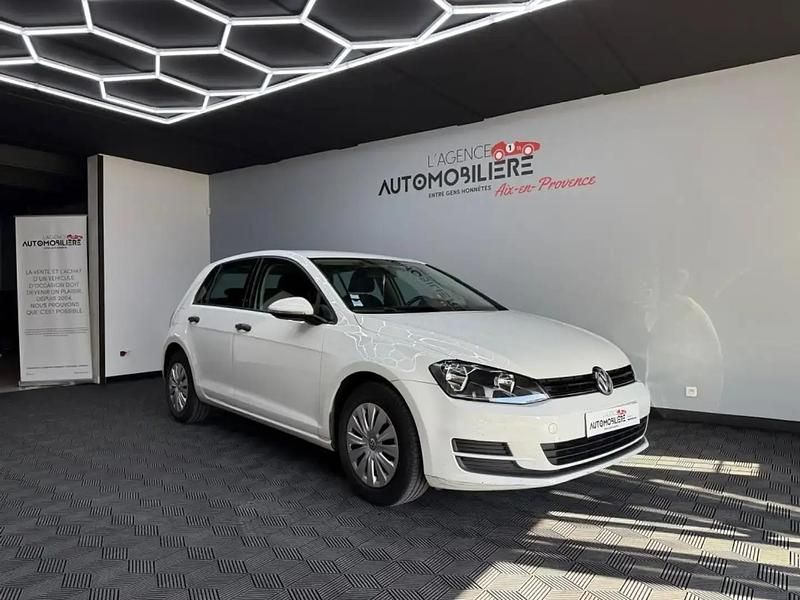 Blanc Occasion 2015 VW Golf VII Trendline Citadine | 8 490 € (Bon prix) - Image 1/4
