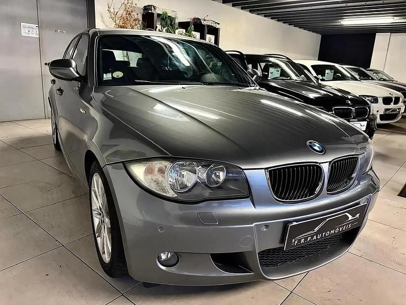 Gris Occasion 2010 BMW 118 Sport Line Citadine | 5 599 € (Prix juste) - Image 1/4