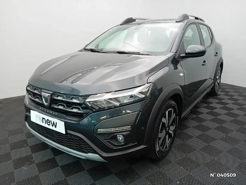 Gris Utilisé 2021 Dacia Sandero Comfort Citadine | 12 490 € (Prix juste) - Image 1/4