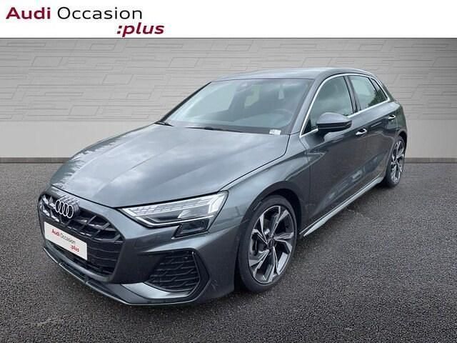 Gris daytona nacré Utilisé 2025 Audi A3 S-Line | 36 990 € (Prix assez cher) - Image 1/4
