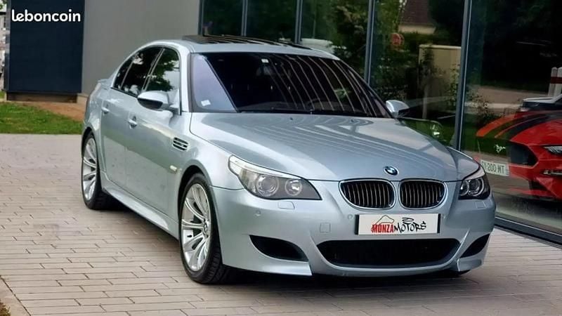 Gris Utilisé 2005 BMW M5 Berline | 47 900 € - Image 1/4