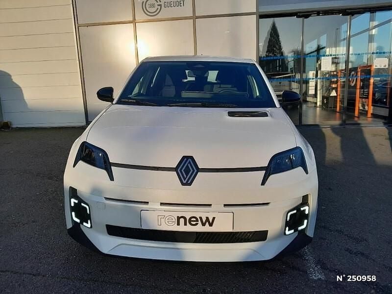 Occasion Renault R5 Evolution 88 kW (120 ch) 2025 Blanc Citadine