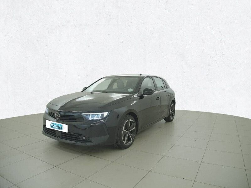 Noir Utilisé 2024 Opel Astra Berline | 23 890 € (Bon prix) - Image 1/4
