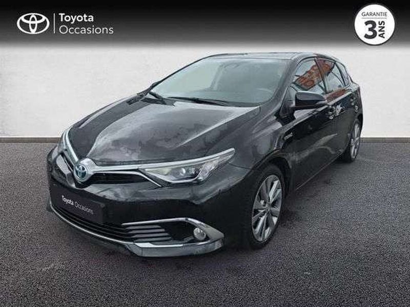 Utilisé 2016 Toyota Auris Hybrid Executive Berline | 17 480 € (Prix assez cher) - Image 1/1