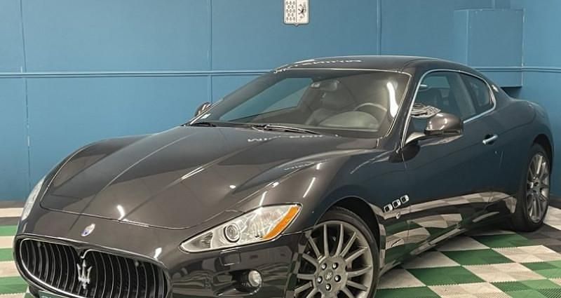 Gris Utilisé 2010 Maserati Granturismo Coupé | 52 990 € - Image 1/4