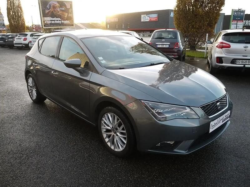Gris Occasion 2016 Seat Leon Berline | 12 490 € (Prix juste) - Image 1/4