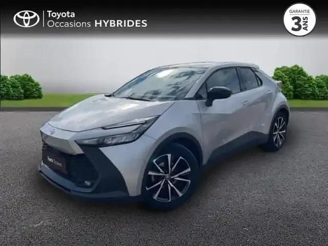 Blanc Occasion 2024 Toyota C-HR Design SUV | 28 890 € (Prix juste) - Image 1/4