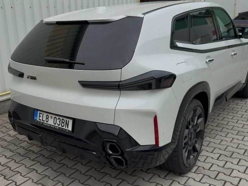 Utilisé 2023 BMW XM Comfort Edition SUV | 95 890 € - Image 1/4