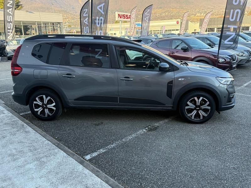 Occasion Dacia Jogger Extreme 94 ch (69 kW) 2023 Gris urbain Monospace