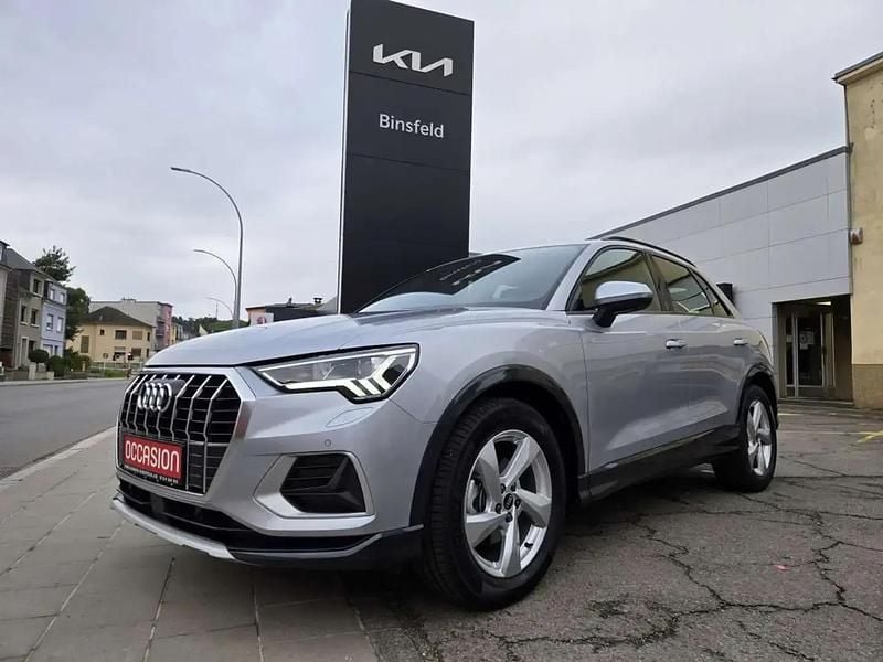 Gris Utilisé 2021 Audi Q3 S-Line SUV | 26 990 € (Super prix) - Image 1/4