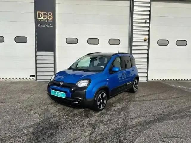 Bleu italia métallisé Occasion 2025 Fiat Panda Classica Berline | 17 990 € (Prix cher) - Image 1/4