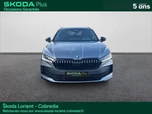 Nouvelle Skoda Superb SportLine 2025 Gris graphite métallisée Break