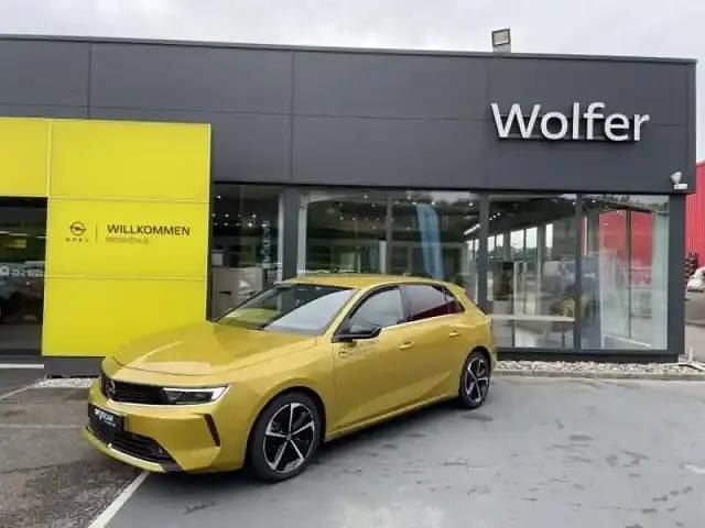 Noir Occasion 2023 Opel Astra Elegance Berline | 21 980 € (Prix juste) - Image 1/4