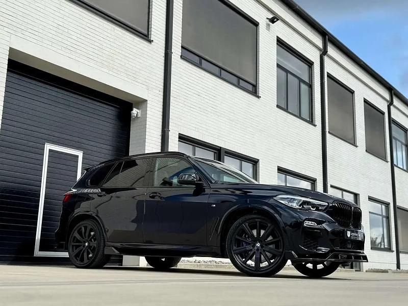 Noir Utilisé 2019 BMW X5 M Sport SUV | 46 950 € (Prix juste) - Image 1/4