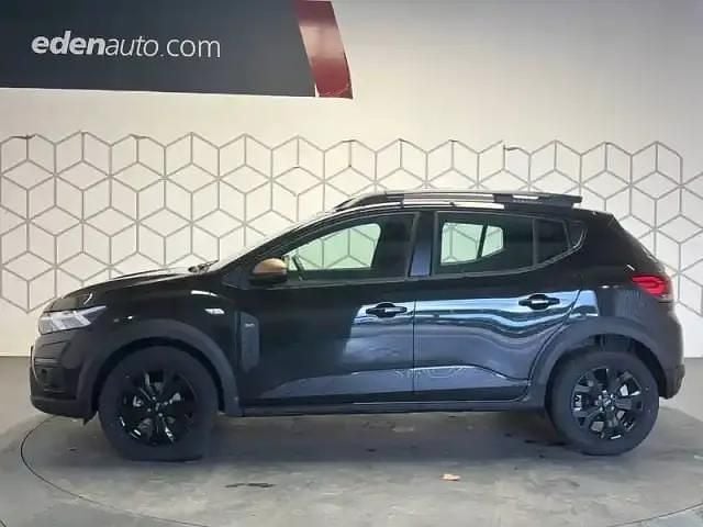 Nouvelle Dacia Sandero Extreme 101 ch (74 kW) 2025 Noir Citadine