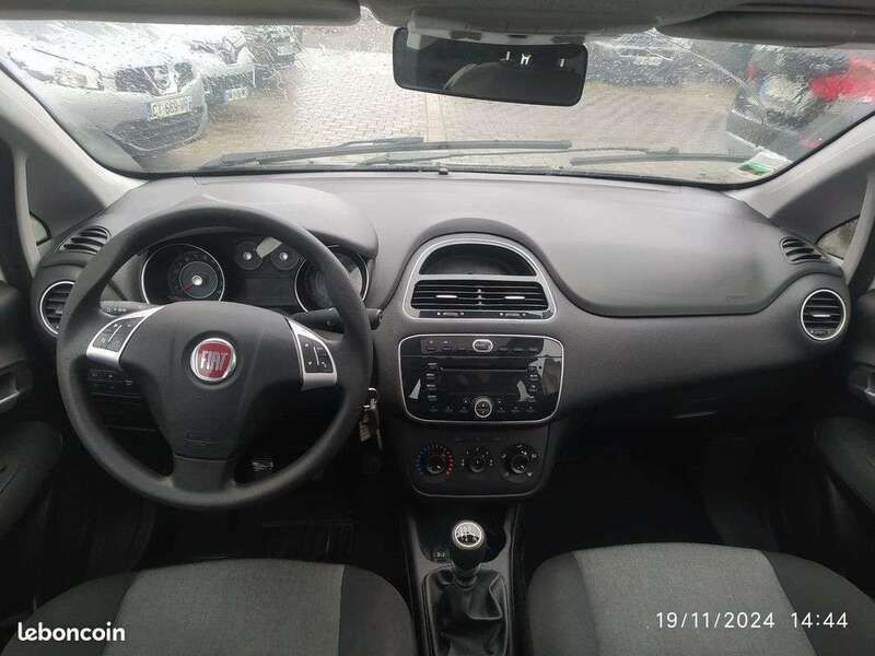 Image 4/4