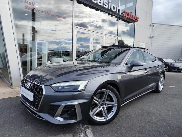 Gris daytona nacré Utilisé 2022 Audi A5 Sportback S-Line | 37 890 € (Prix juste) - Image 1/4