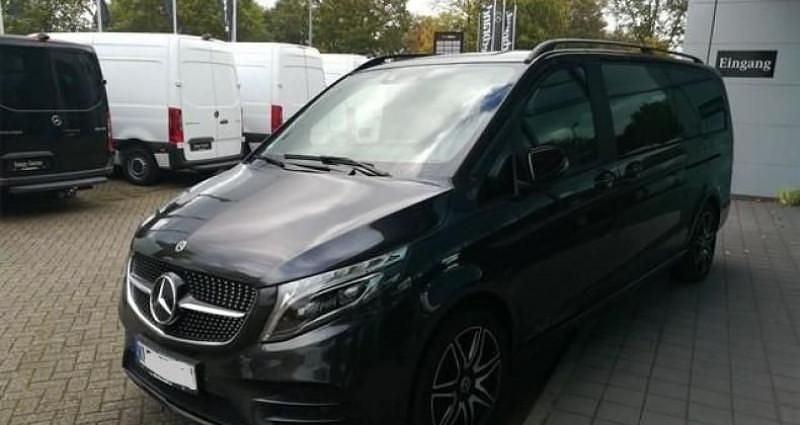 Utilisé 2022 Mercedes V300 Monospace | 73 500 € - Image 1/4