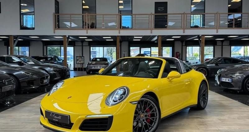 Jaune Utilisé 2016 Porsche 911 Targa 4S Cabriolet | 136 990 € (Prix cher) - Image 1/4