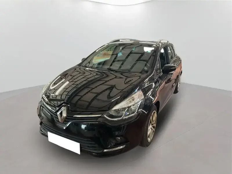 Noir Utilisé 2019 Renault Clio GrandTour Zen Break | 11 990 € (Prix juste) - Image 1/4