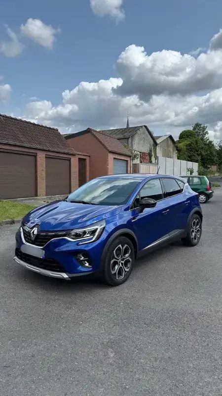 Utilisé 2022 Renault Captur Intens SUV | 15 999 € (Super prix) - Image 1/4