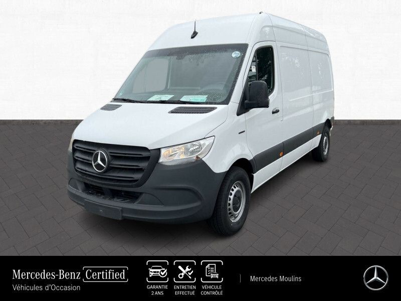Blanc Utilisé 2021 Mercedes E-Sprinter Van | 28 990 € - Image 1/4